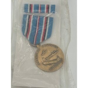 WWII US American Campaign Medal Set – Ribbon Bar + Lapel Pin, Sealed Bagged